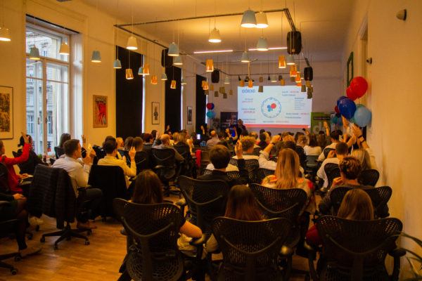 Pitch és Díjátadó